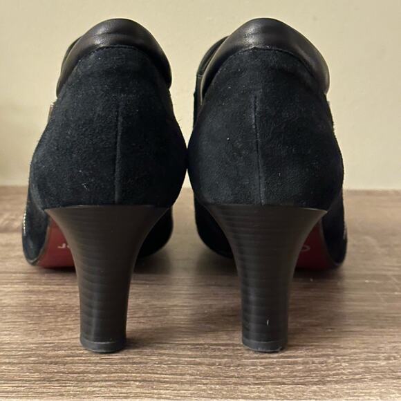 2/$25 Gabor Booties Black Suede Godiva High Cut Court Boots Heels Zipper Fall 8 - Picture 7 of 10